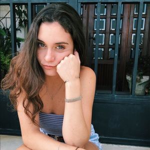 Meet your Posher, Andrea